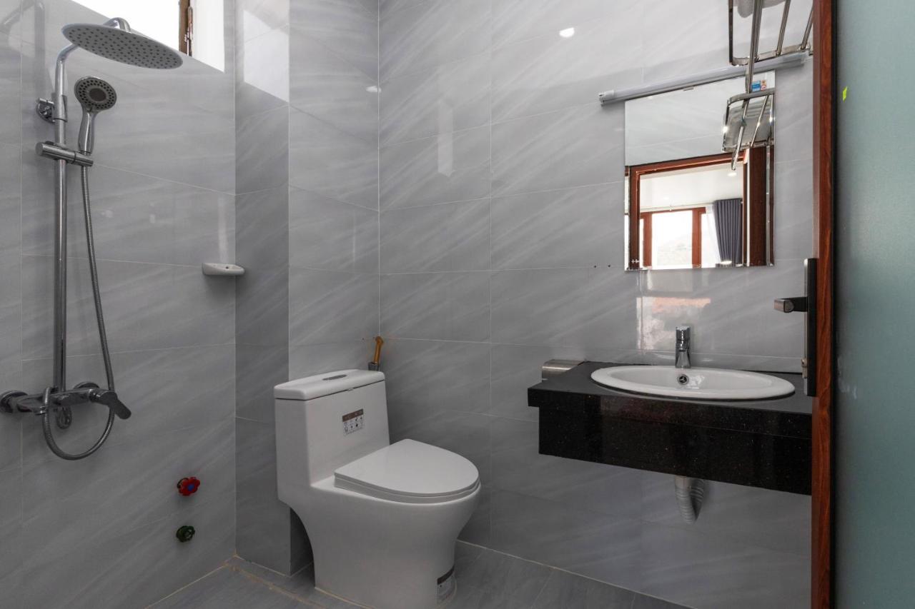 Lien Thuy Hotel Вунгтау Экстерьер фото
